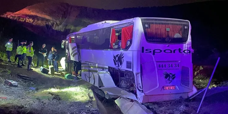 Aydın’da otobüs kazası: 1 ölü, 32 yaralı
