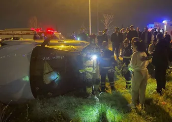 Bursa’da otomobil takla attı: 2 yaralı