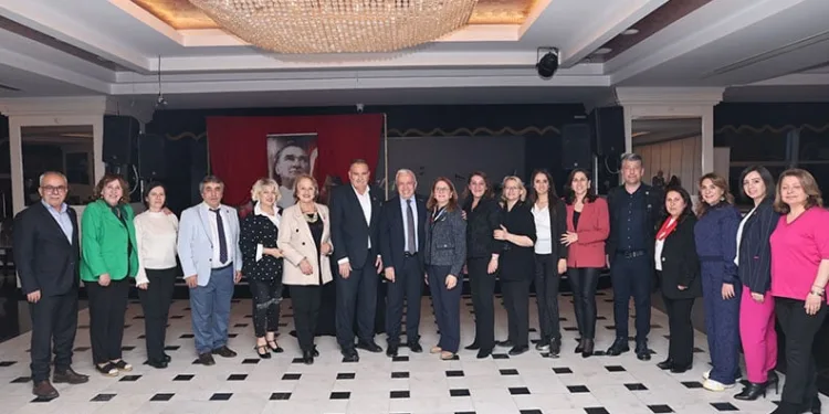 Nilüfer’deki muhtarlarla 2025 projeleri konuşuldu