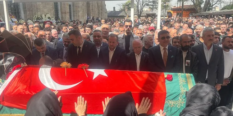 Uludağ’daki otelde vefat eden baba-oğula son veda