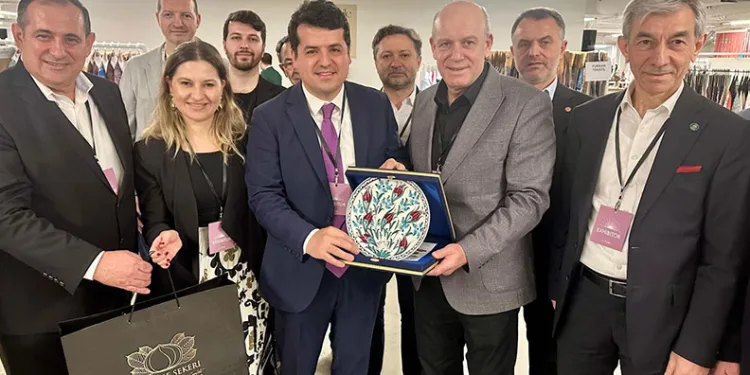 BTSO Türk tekstilini Los Angeles’ta tanıttı