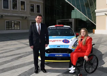 Osmangazili rallici Türkiye Ralli Şampiyonası yolcusu