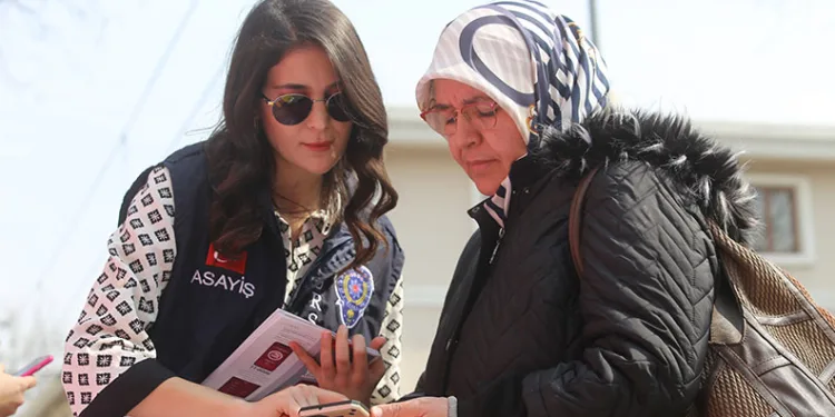 Bursa’da kadına şiddetle mücadele