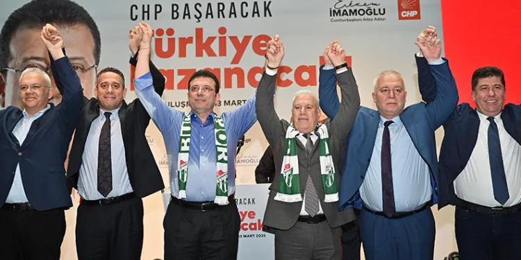 Karacabey Belediyesi’nden anlamlı ’18 Mart’ etkinliği