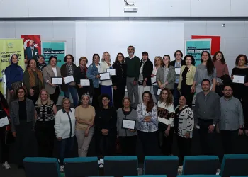 Kadın girişimcilere kooperatifçilik eğitimi