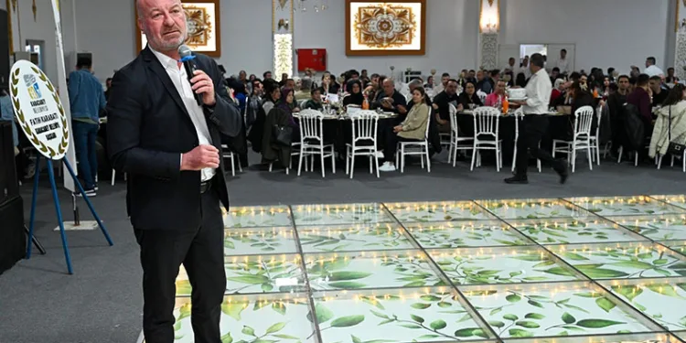 Fatih Karabatı personeliyle iftarda buluştu