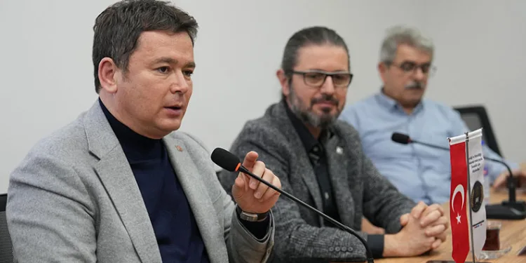 “Koltuğa değer katan olmak gerekiyor”