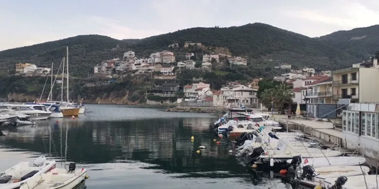 Bursa’da yolsuzluk operasyonu: Başkan ve oğlu tutuklandı