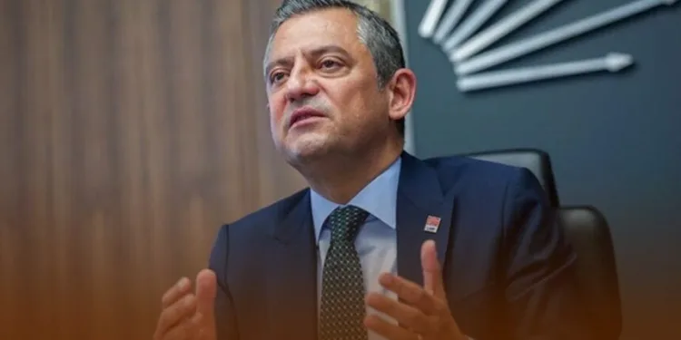Ekrem İmamoğlu gözaltına alındı!
