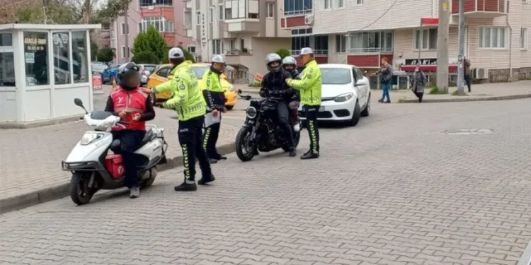 Karabük’te 4 kişi 45 sikke ile yakalandı