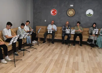 Osmangazi’de öğrencilerden Çanakkale türküsü