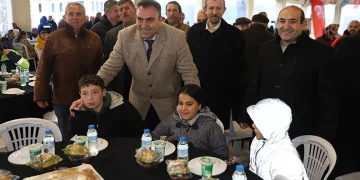 Orhaneli iftar sofrasında bir araya geldi