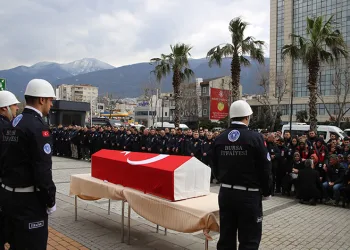 Bursa’da hayatını kaybeden genç itfaiyeci için tören düzenlendi