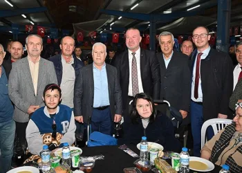 Mustafa Bozbey, Karacabey’de vatandaşlarla buluştu