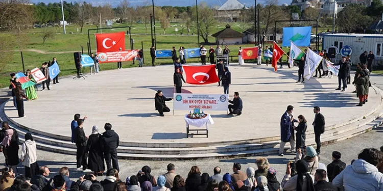 BUÜ’de “Nevruz” geleneği coşkuyla kutlandı