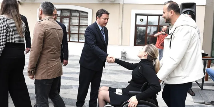 Erkan Aydın, Osmangazi ailesiyle bayramlaştı