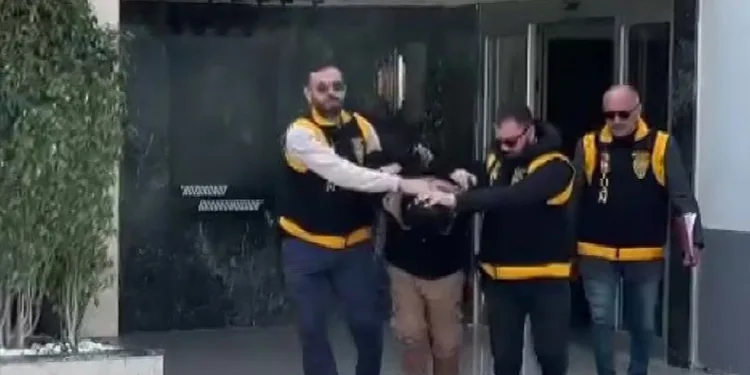 Eski karısını vurdu ‘Seviyorum’ savunması yaptı