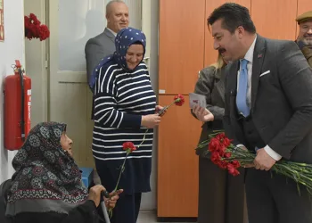 Kadınlarımız hayata güç katıyor