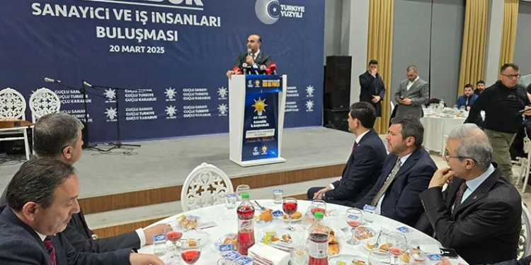 CHP Genel Başkanı Özel: “İmamoğlu’na Destek İçin Saraçhane’deyiz”
