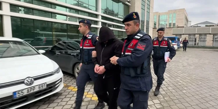 Londra’da trafo merkezinde yangın: Heathrow Havalimanı kapatıldı