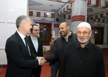 Hafız Abdullah Altun sesiyle gönülleri mest etti