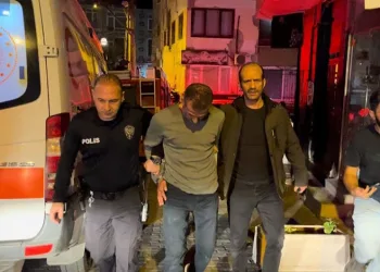 Bursa’da bir şahıs önce eşini sonra kendini yakmaya çalıştı