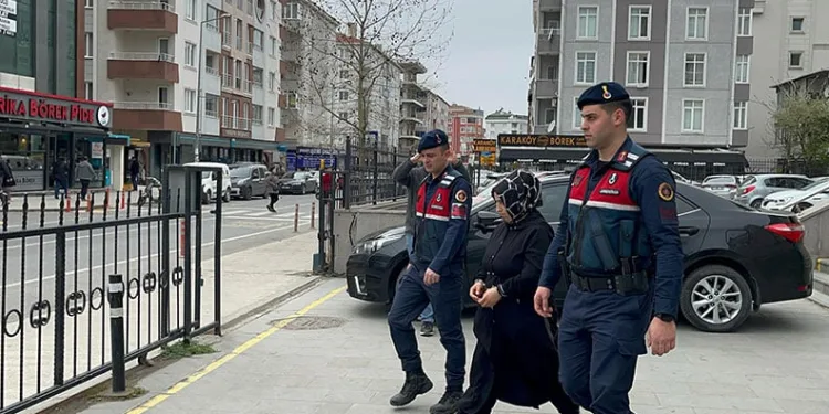 Bayburt’ta bir miktar uyuşturucu madde ve bir adet ruhsatsız tabanca ele geçirildi