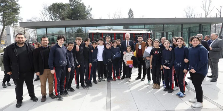 Karacabey Belediyesi’nden anlamlı ’18 Mart’ etkinliği