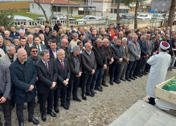 “Yarınları karartmak isteyenlere geçit yok”