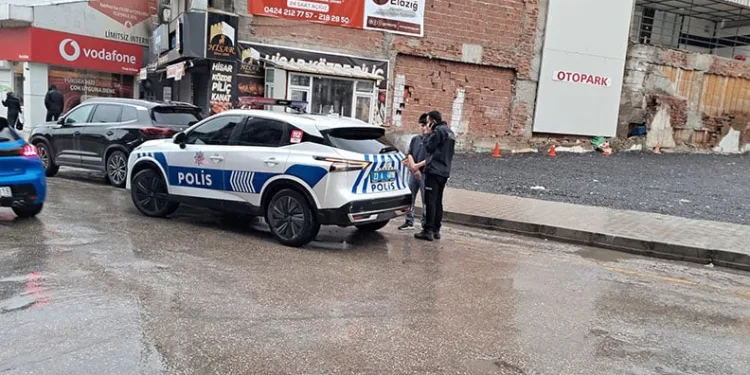 Bandırma-Çanakkale karayolunda tır kupasında yangın çıktı