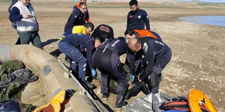 Samsun’da 3’üncü kattan düşen şahıs hayatını kaybetti