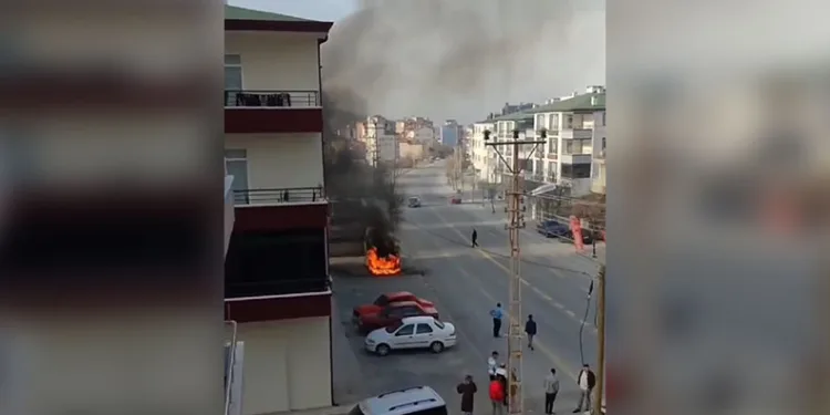 İzmir’de uyuşturucu operasyonu: 2 tutuklama