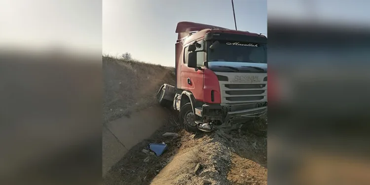 Isparta’da yunus timlerinden uyuşturucu ve silah operasyonu