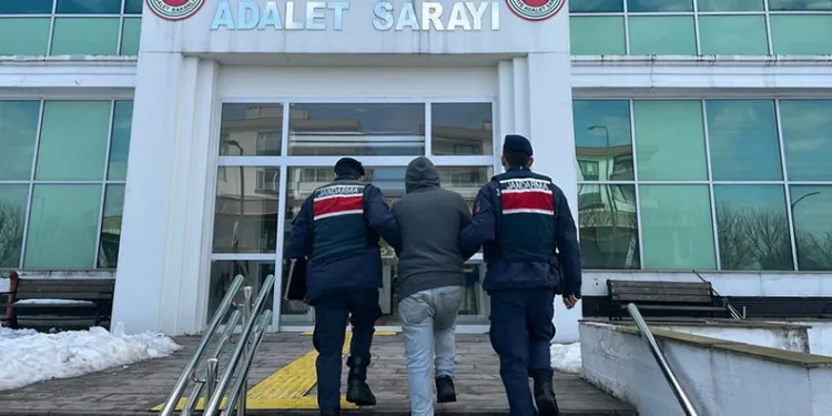 Giresun’da aranan şahıslara yönelik operasyon: 125 kişi yakalandı