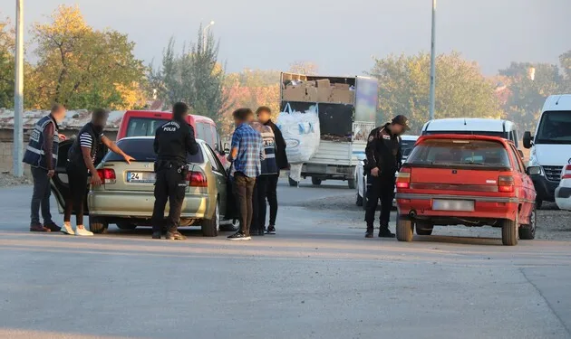 Emniyet kemeri hayat kurtardı