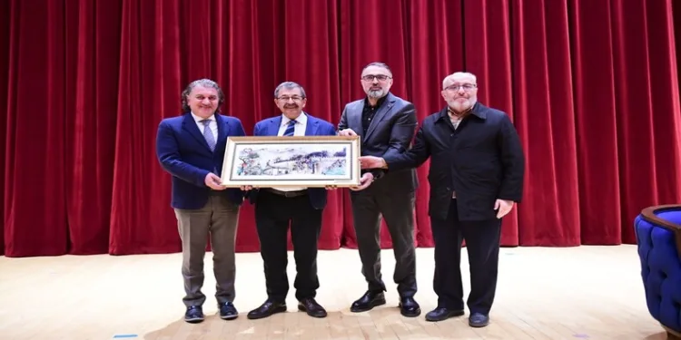 Nilüfer’de iftar sofraları dayanışmayı artırıyor