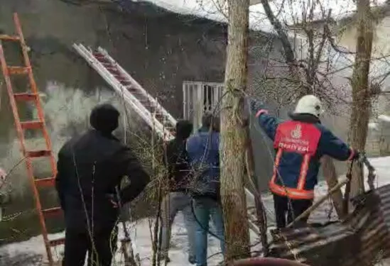 Zabıta ekipleri ürünleri tek tek kontrol etti