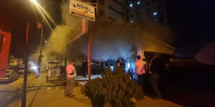 Otomobille çarpışan araç takla attı, sürücü yaralandı