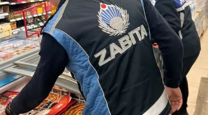 Dört aracın karıştı zincirleme kazada kağıt gibi ezilen kabinden sağ çıktı