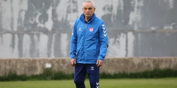 Rıza Çalımbay: “Düşmeyi aklımızın ucundan geçirmiyoruz”