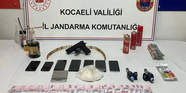 Düzce’de kaçak silah ve mühimmat operasyonu
