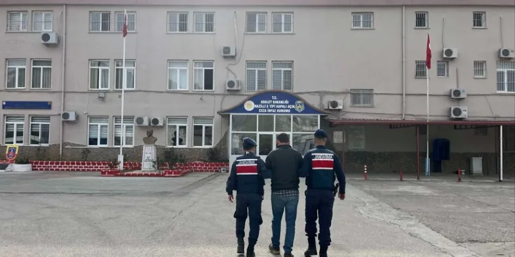 Çeşme’de bayram tedbirleri artırıldı