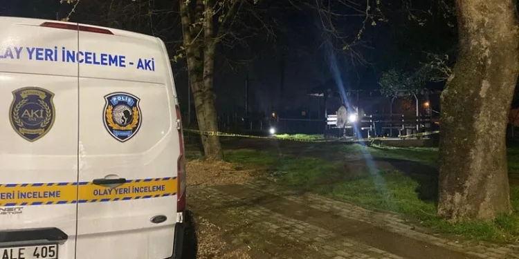 Konya’da minibüs ile elektrikli bisiklet çarpıştı: 2 yaralı