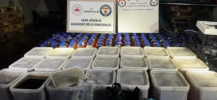Konya’da minibüs ile elektrikli bisiklet çarpıştı: 2 yaralı