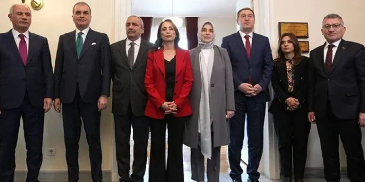 DEM Parti’den Meclis turu