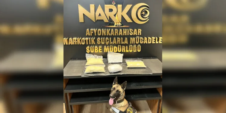 Karabük’te 4 kişi 45 sikke ile yakalandı