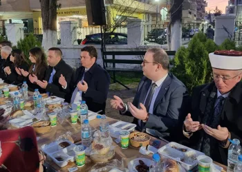 İskeçe’de kardeşlik iftarı