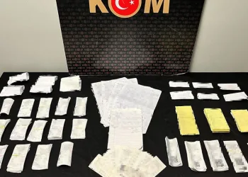 Bursa’da sahte akaryakıt fişiyle vergi kaçıran 12 kişi yakalandı