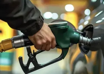 Benzine indirim bekleniyor