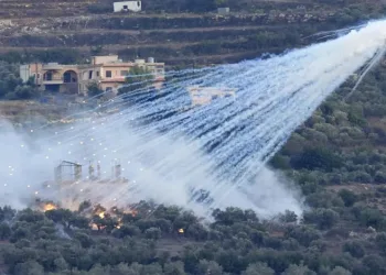 İsrail, Lübnan topraklarına saldırdı
